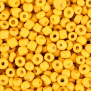 Seed beads 8/0 (3mm) Freesia yellow